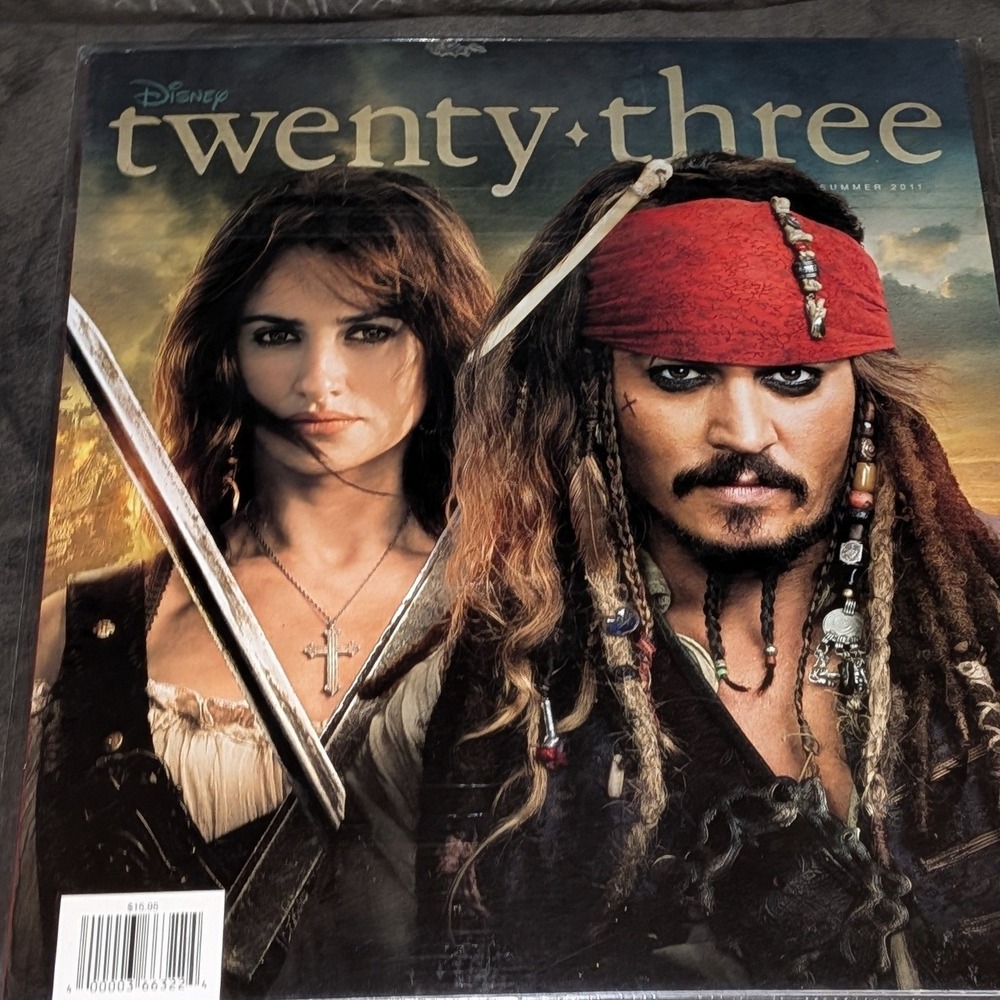 Disney Twenty-Three Summer 2011 Magazine Pirates‎ Caribbean Johnny Depp D23 NIP